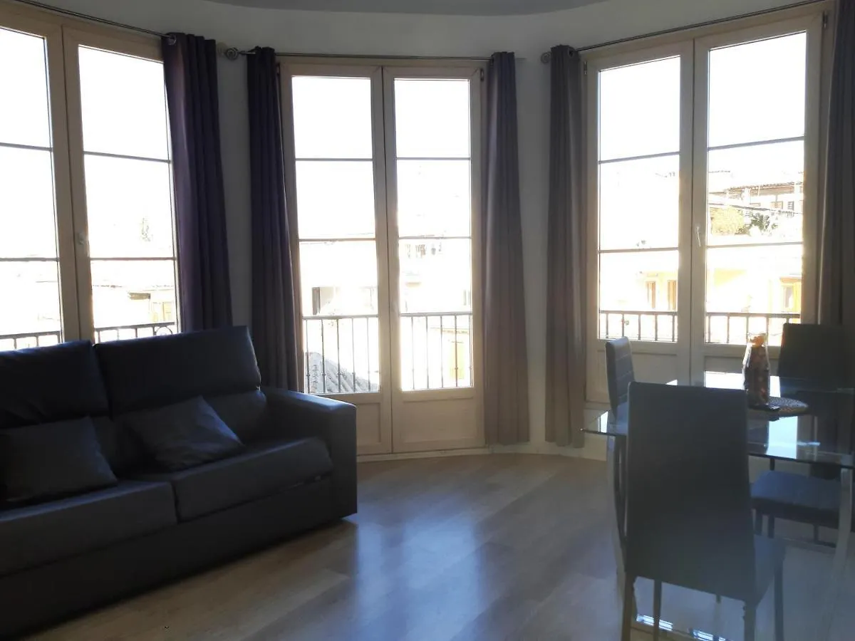 גרנדה Apartamentos Trinidad Deluxe 3000 דירה